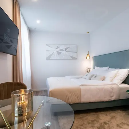 Semesteranläggning (resort) Beatrice - Luxury - Pool & Sauna & Parking Ljubljana
