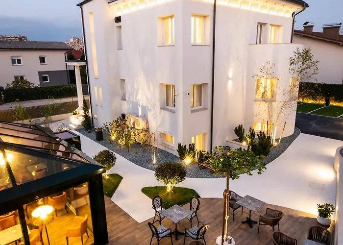 Beatrice - Boutique 4* Lublana