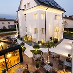 Beatrice - Boutique 4* 卢布尔雅那