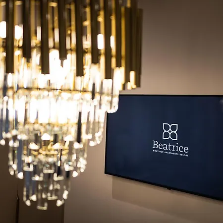 Курортний комплекс Beatrice - Luxury - Pool & Sauna & Parking 4*