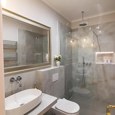 Beatrice - Luxury - Pool & Sauna & Parking 4* Любляна