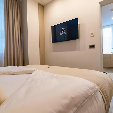Beatrice - Luxury - Pool & Sauna & Parking Liubliana