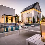 Beatrice - Boutique Resort